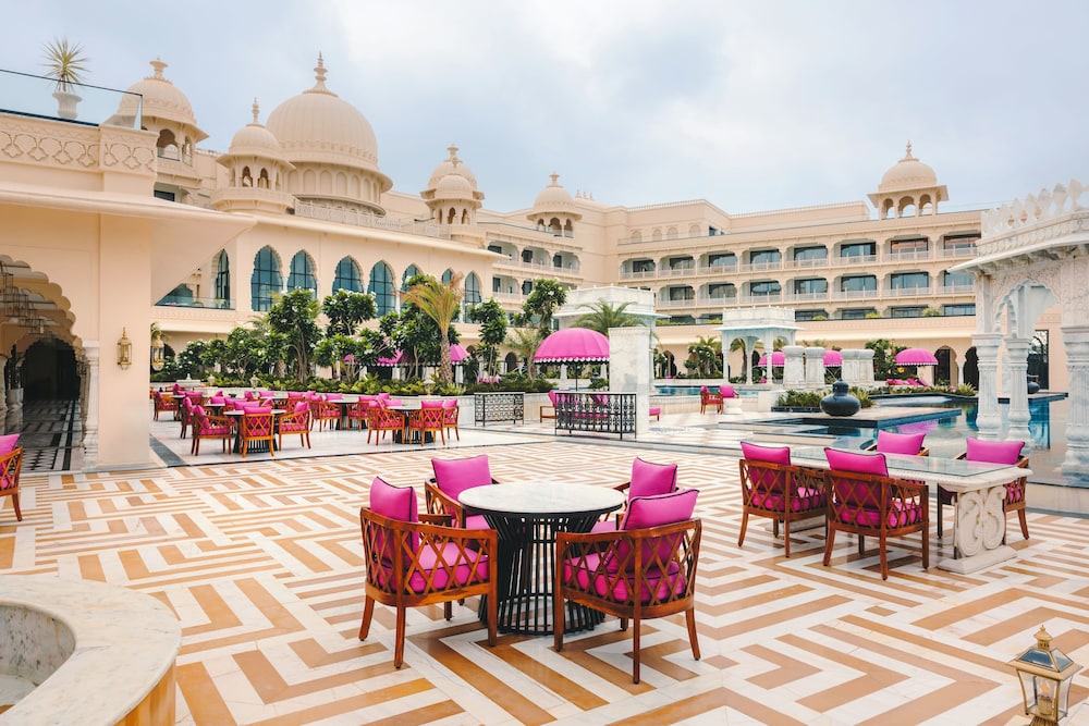 fairmont udaipur palace