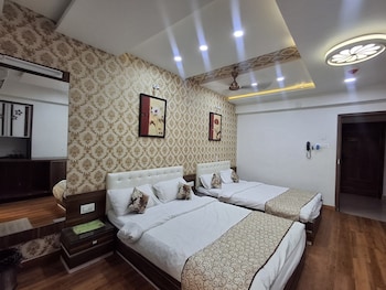 hotel the sankalp retreat