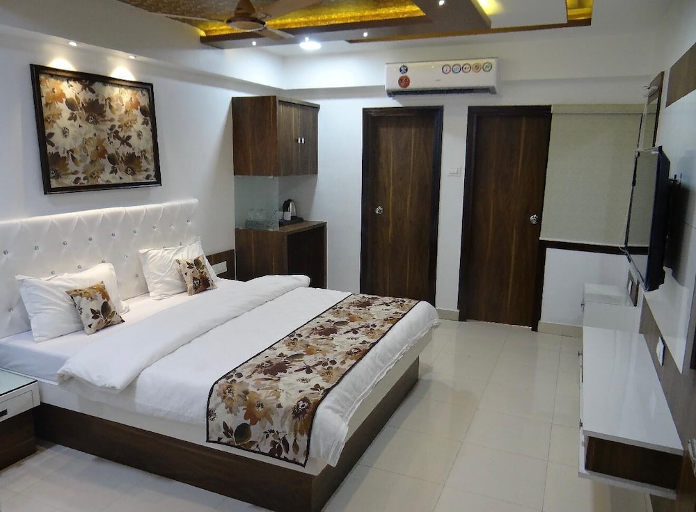 hotel the sankalp retreat