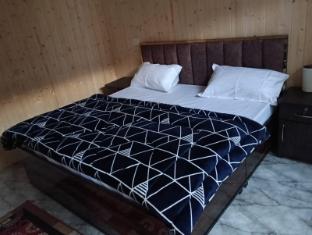 rudraksh valley camp