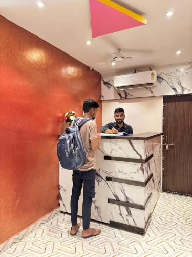 hotel rishi palace
