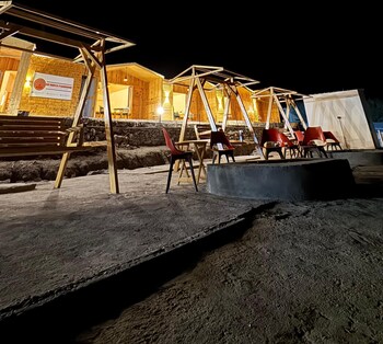 de reeva resort pangong