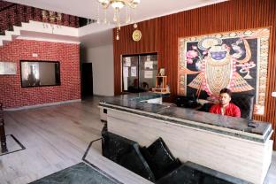 Hotel Murliwala Gopala,,2 star