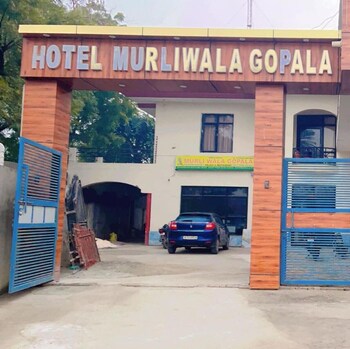 hotel murliwala gopala