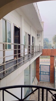 hotel murliwala gopala