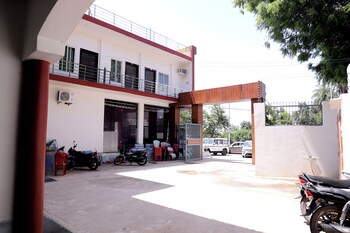 hotel murliwala gopala