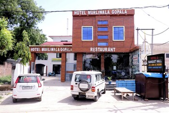 hotel murliwala gopala