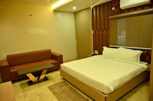 Vastu Inn,,2 star