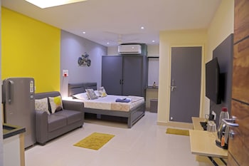 srinivasam studio flat