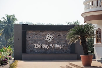 hotel holiday village