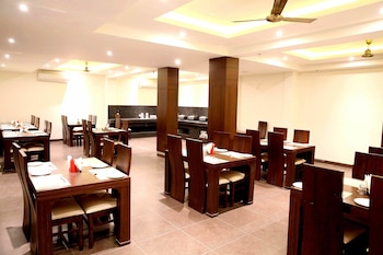 the raj vilas