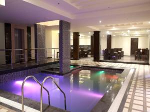 raj vilas agra near taj mahal