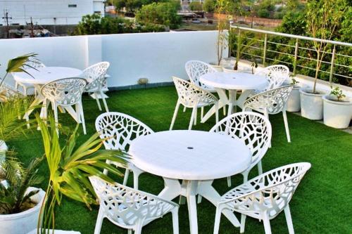 raj vilas agra near taj mahal