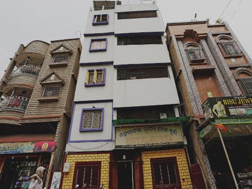 Hotel O Surya,,3 star