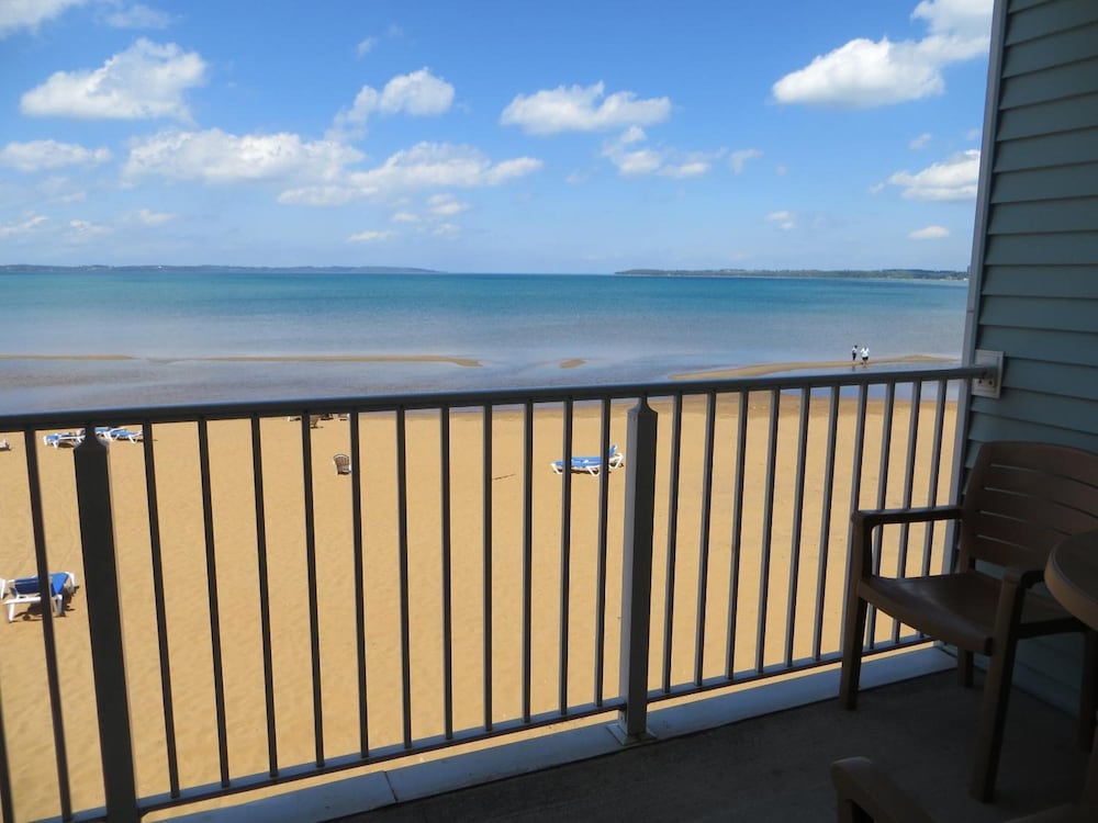 grand beach resort hotel
