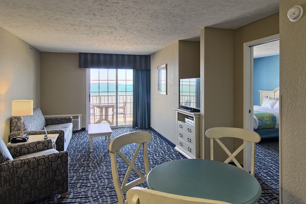 grand beach resort hotel