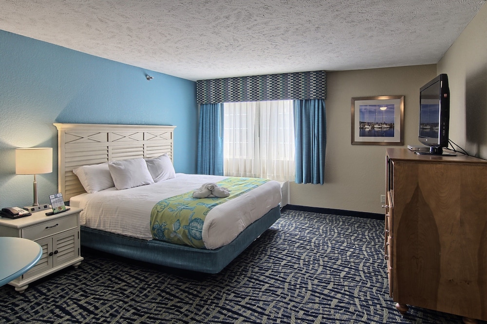 grand beach resort hotel