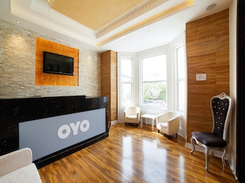 Oyo Eagle House Hotel, St Leonards Hastings,12 Pevensey Road,3 star