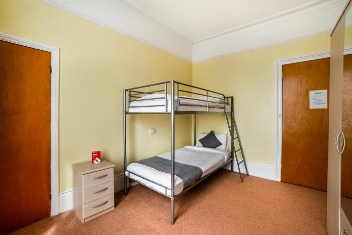 oyo eagle house hotel st leonards hastings