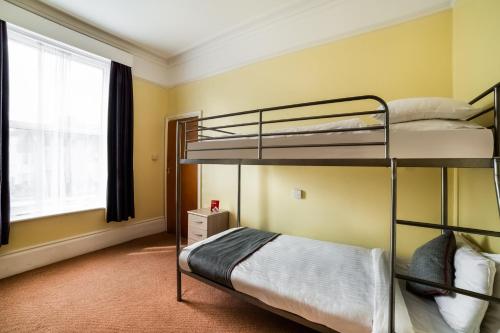 oyo eagle house hotel st leonards hastings