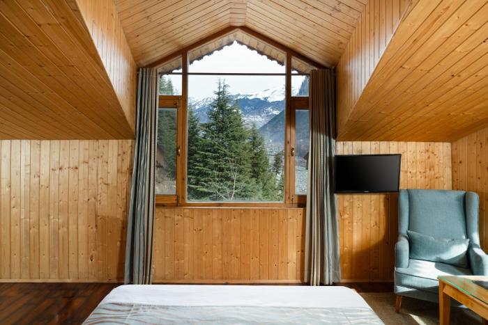 the pine chalet