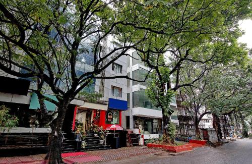 Elegant Amethyst Business Hotel Near Ragigudda Sri Prasanna,,3 star