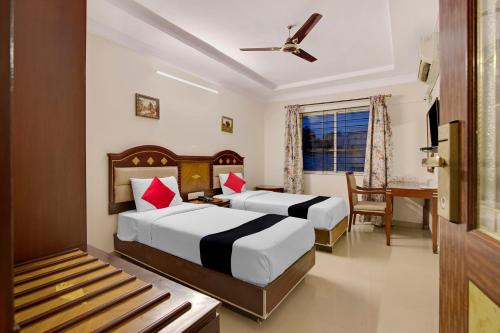 Elegant Amethyst Business Hotel Near Ragigudda Sri Prasanna,,3 star