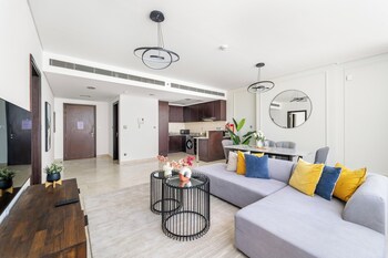 silkhaus sky gardens difc dubai