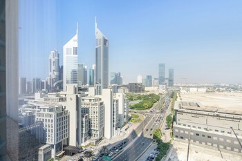 silkhaus sky gardens difc dubai