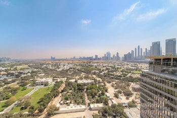 silkhaus sky gardens difc dubai