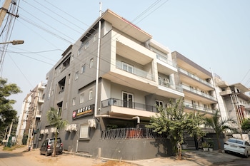 hotel royal galaxy