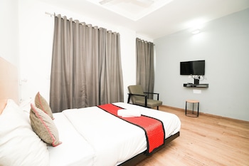 hotel royal galaxy