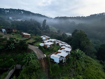 phu morinn cafe and camping