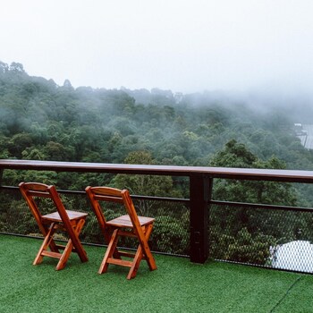 phu morinn cafe and camping