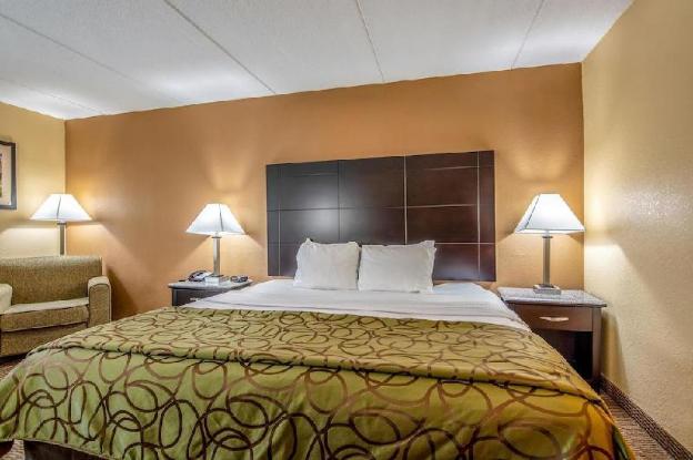 quality inn tully i 81