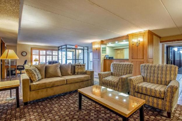 quality inn tully i 81