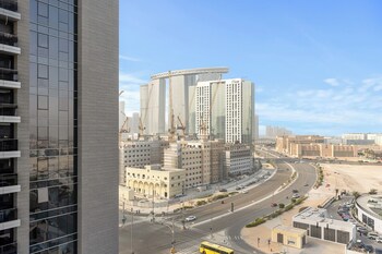 silkhaus najmat c 2 al reem abu dhabi