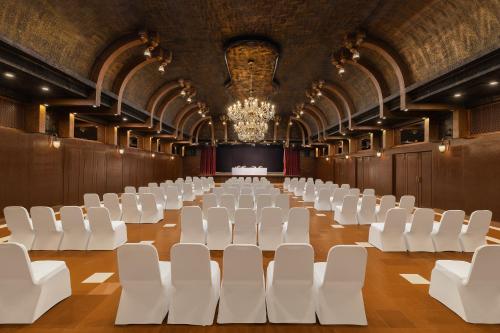 fortune inn valley view manipal