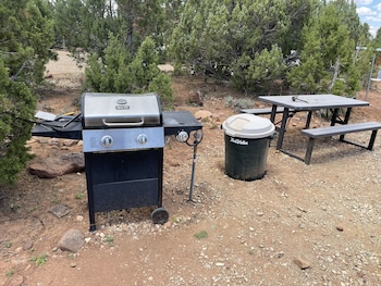 Canyonlands Dome Resort,,2 star