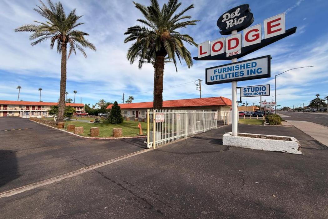 del rio lodge