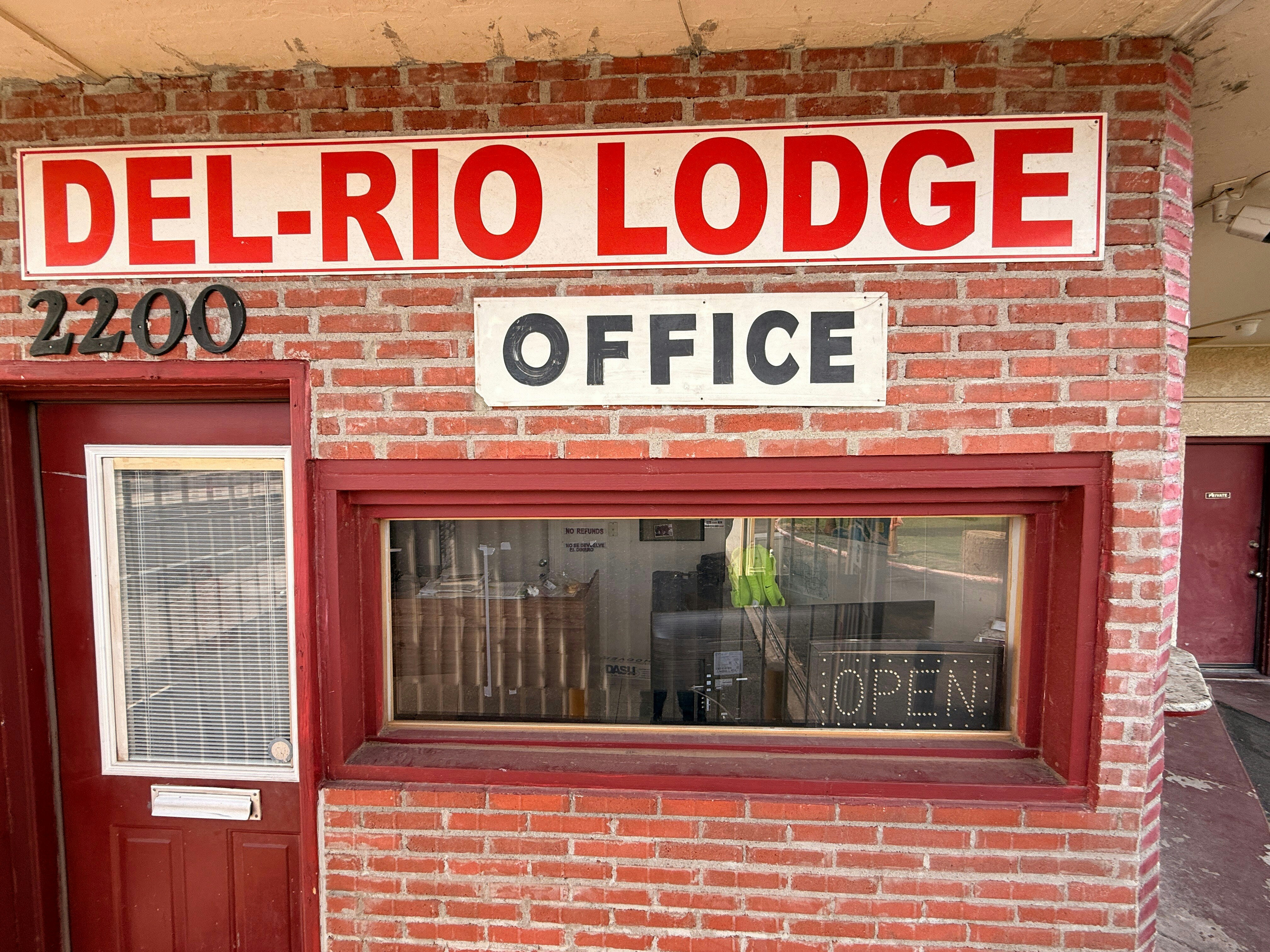 del rio lodge