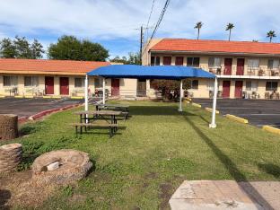 del rio lodge