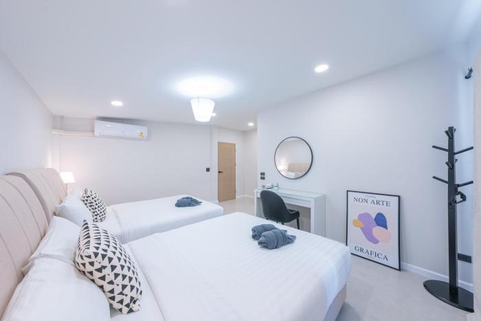 the 38 pool villas pattaya