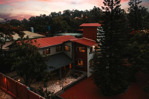 ama stays and trails dulwich terrace panchgani