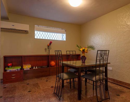 ama stays and trails dulwich terrace panchgani