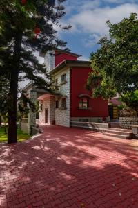 ama stays and trails dulwich terrace panchgani