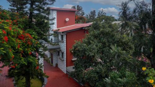 ama stays and trails dulwich terrace panchgani