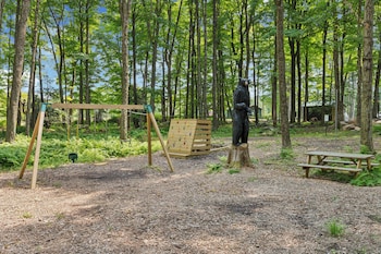 Ferncrest Campground,16 Edgar Ln,3 star