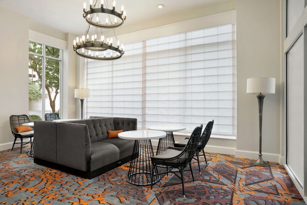 hilton garden inn new orleans convention center