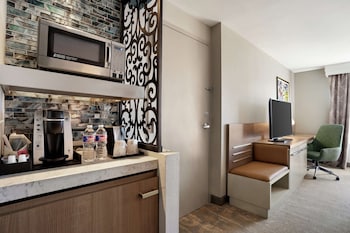 hilton garden inn new orleans convention center